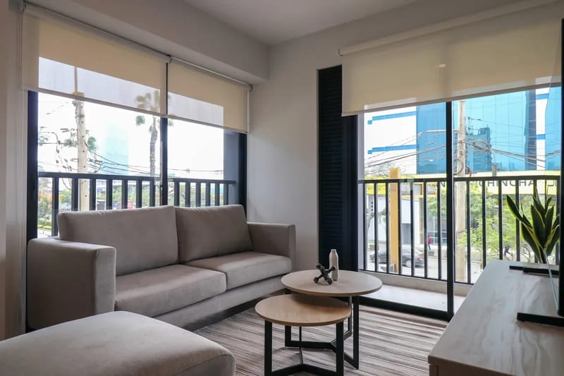 Graceful 1BR w/ Perfect Balcony in Miraflores