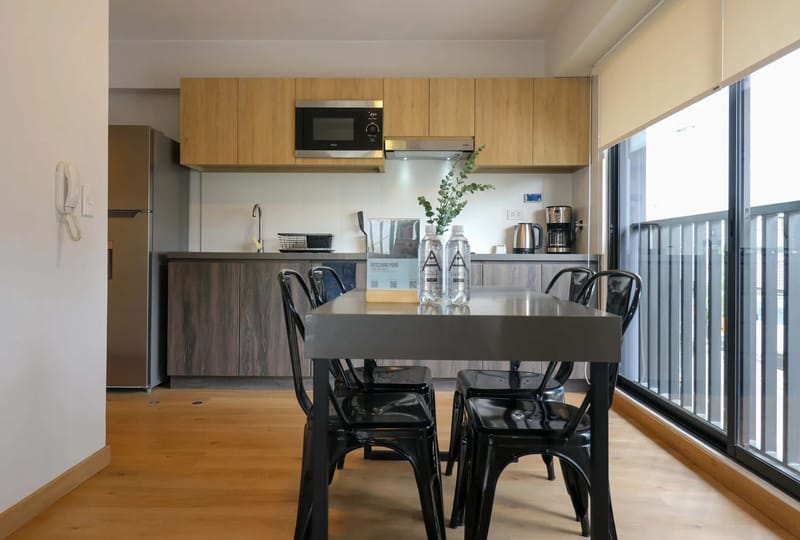 Graceful 1BR w/ Perfect Balcony in Miraflores