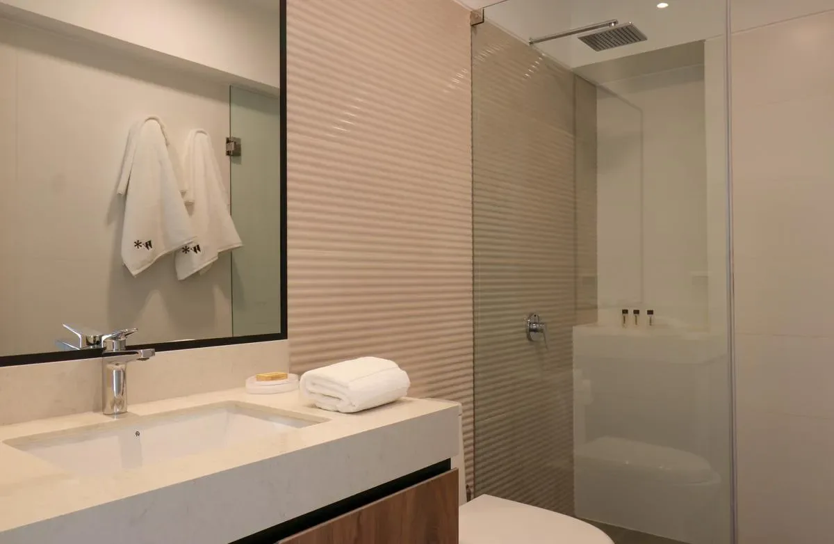 Glorious 1BR w/ Perfect Balcony in Miraflores