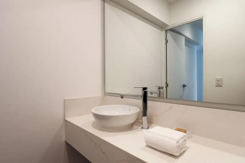 Glorious 1BR w/ Perfect Balcony in Miraflores