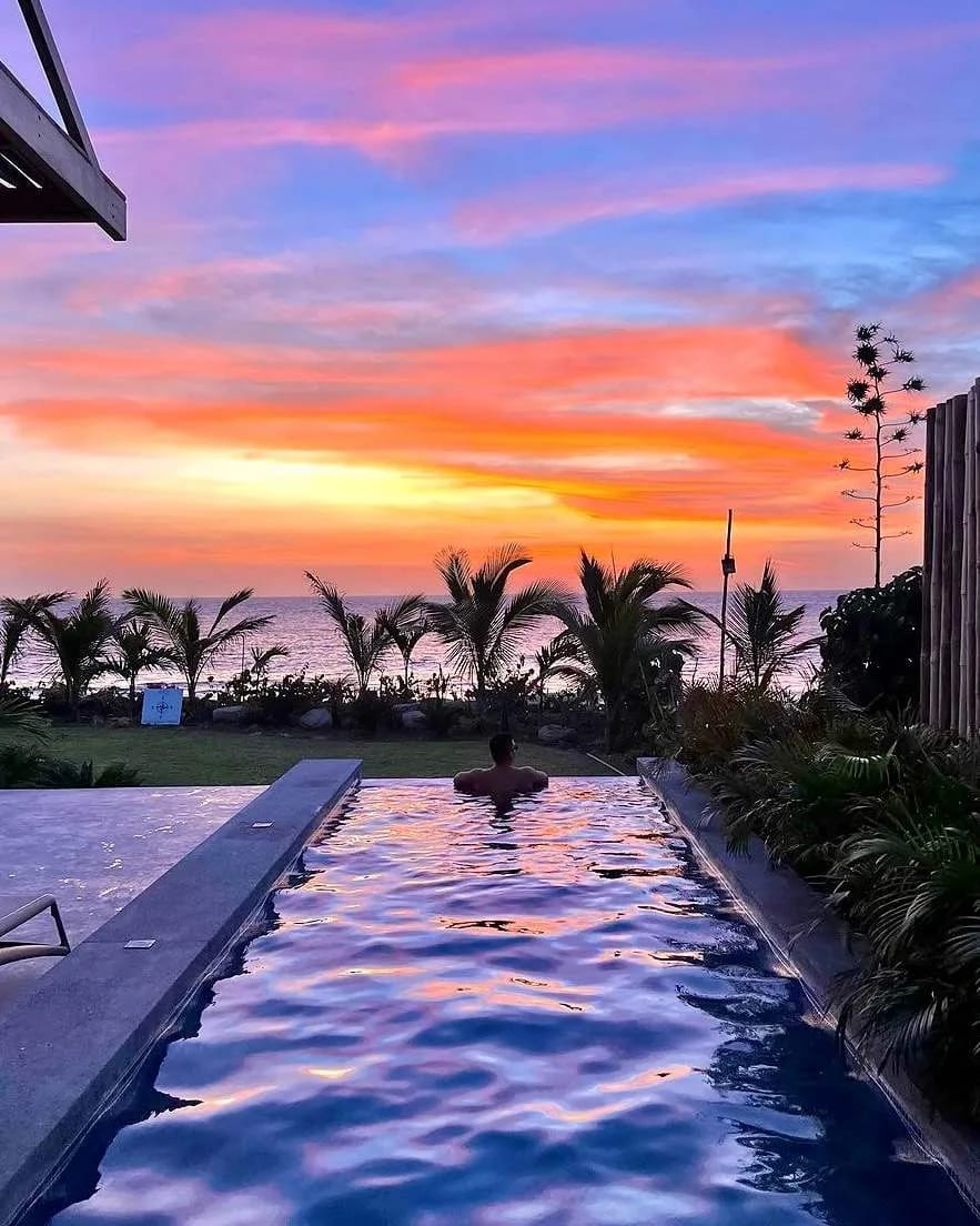 Oceanfront 3BR House in Punta Sal
