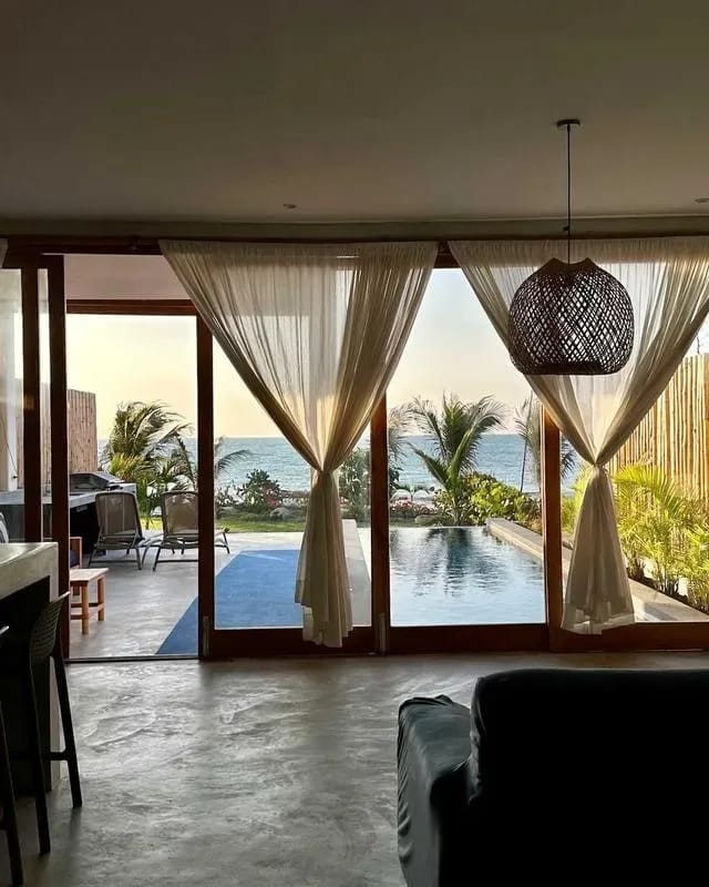 Oceanfront 3BR House in Punta Sal