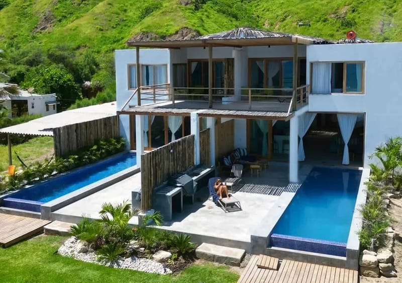 Oceanfront 3BR House in Punta Sal