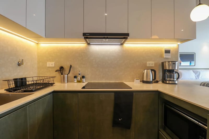 Scenic 2BR w/ Balcony & View in Miraflores