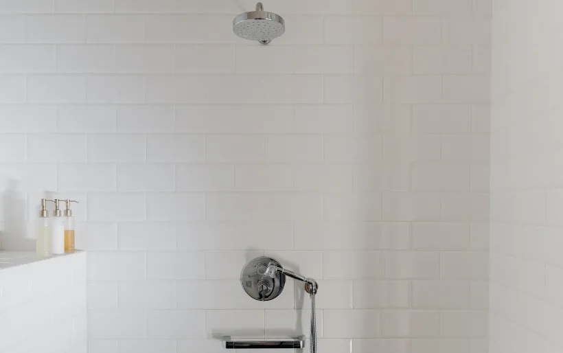 Salle de bain de la chambre Henri Marès
