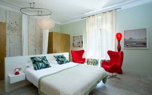Suite Augustin Coste