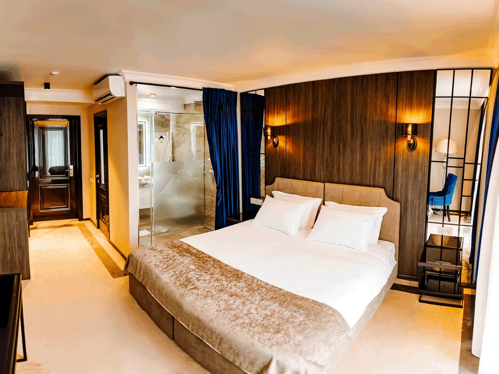 Twin room at Hotel Lions