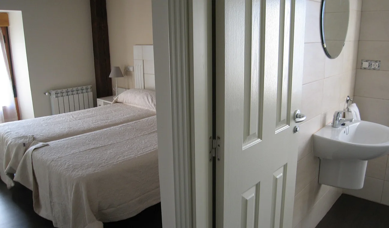 Property gallery photo 9