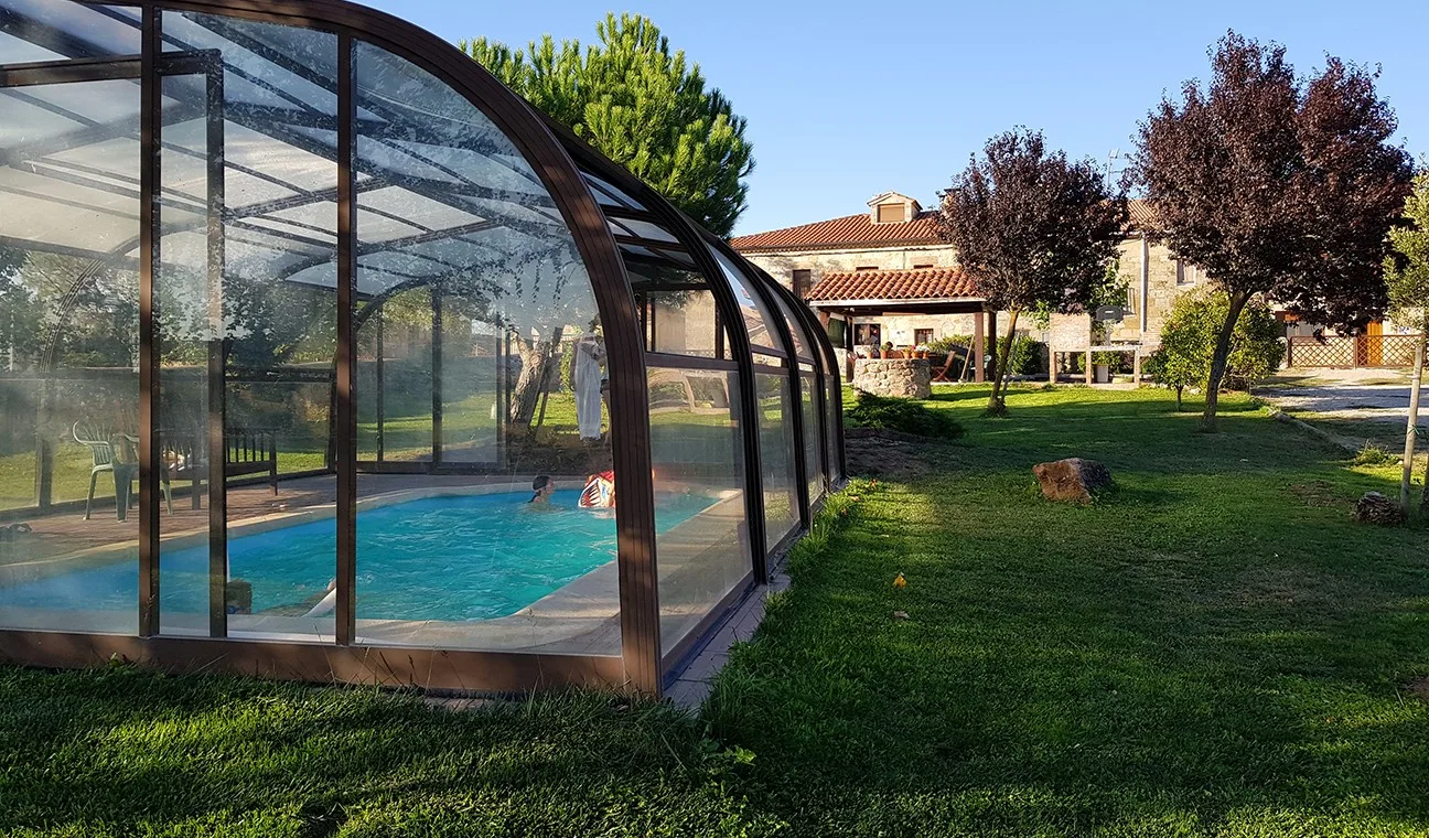 Property gallery photo 1
