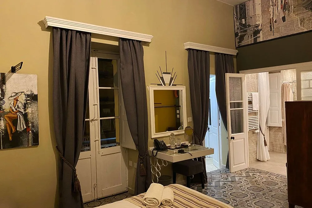 Room 616 bed