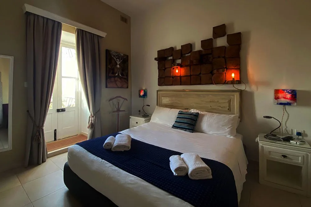 Room 545 bed