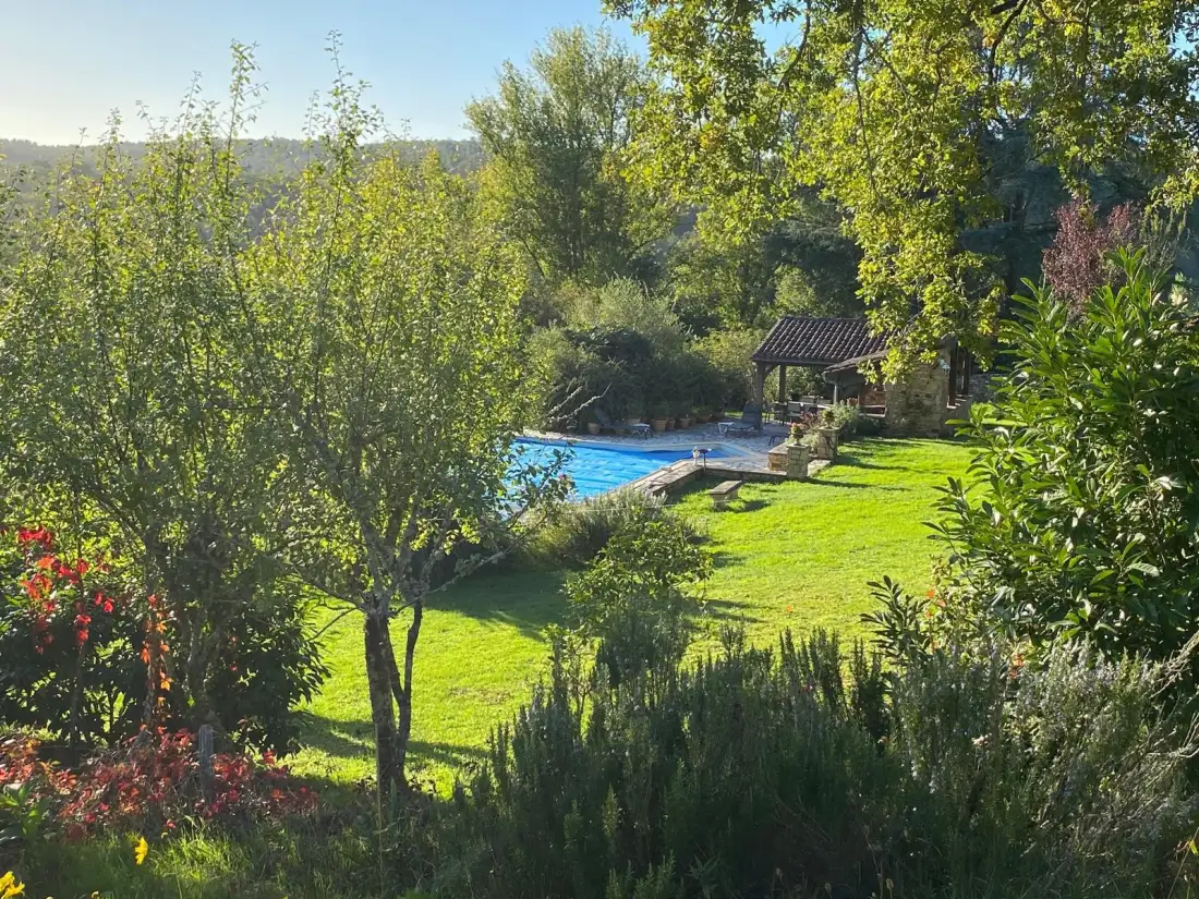 Casa en Urval - Casa típica de Dordoña con piscina y vistas