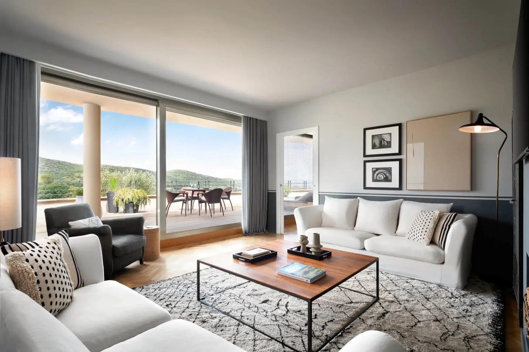 Resort suite