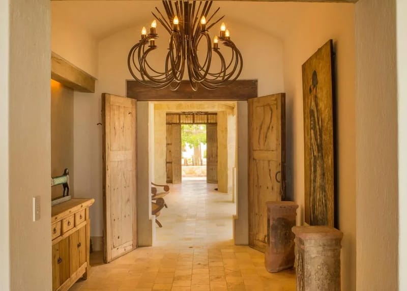 Elegant Oceanfront 5BR Villa w/ Amazing Pool