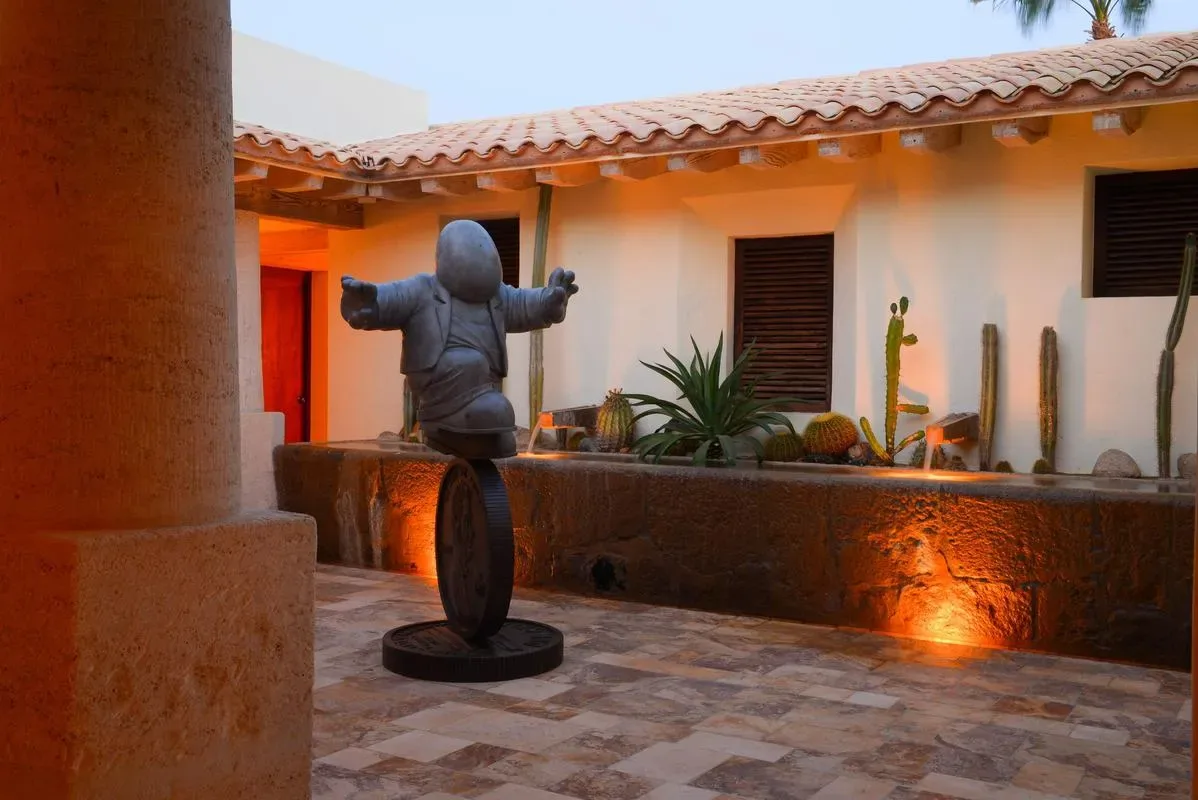 Elegant Oceanfront 5BR Villa w/ Amazing Pool