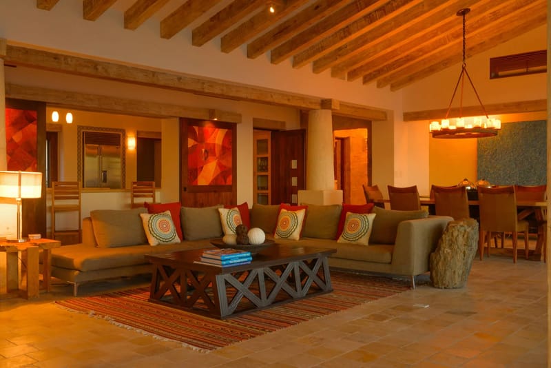 Elegant Oceanfront 5BR Villa w/ Amazing Pool
