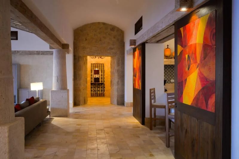 Elegant Oceanfront 5BR Villa w/ Amazing Pool