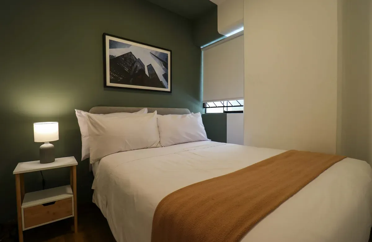 Warmwood & Bright 2BR in Miraflores
