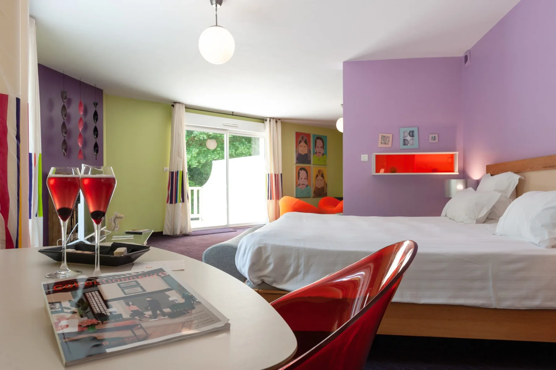 Hotel room or suite interior