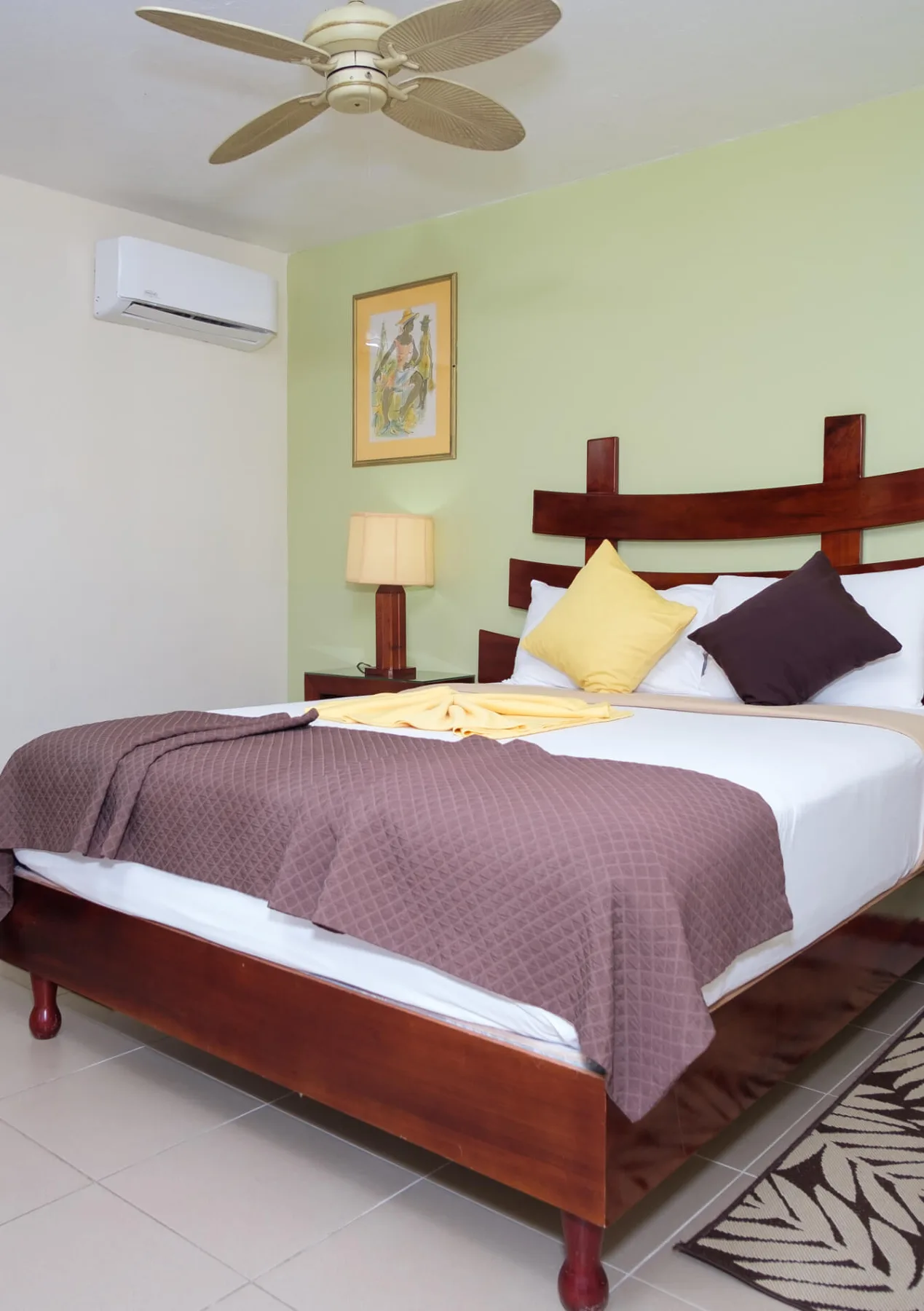 Hibiscus Lodge property