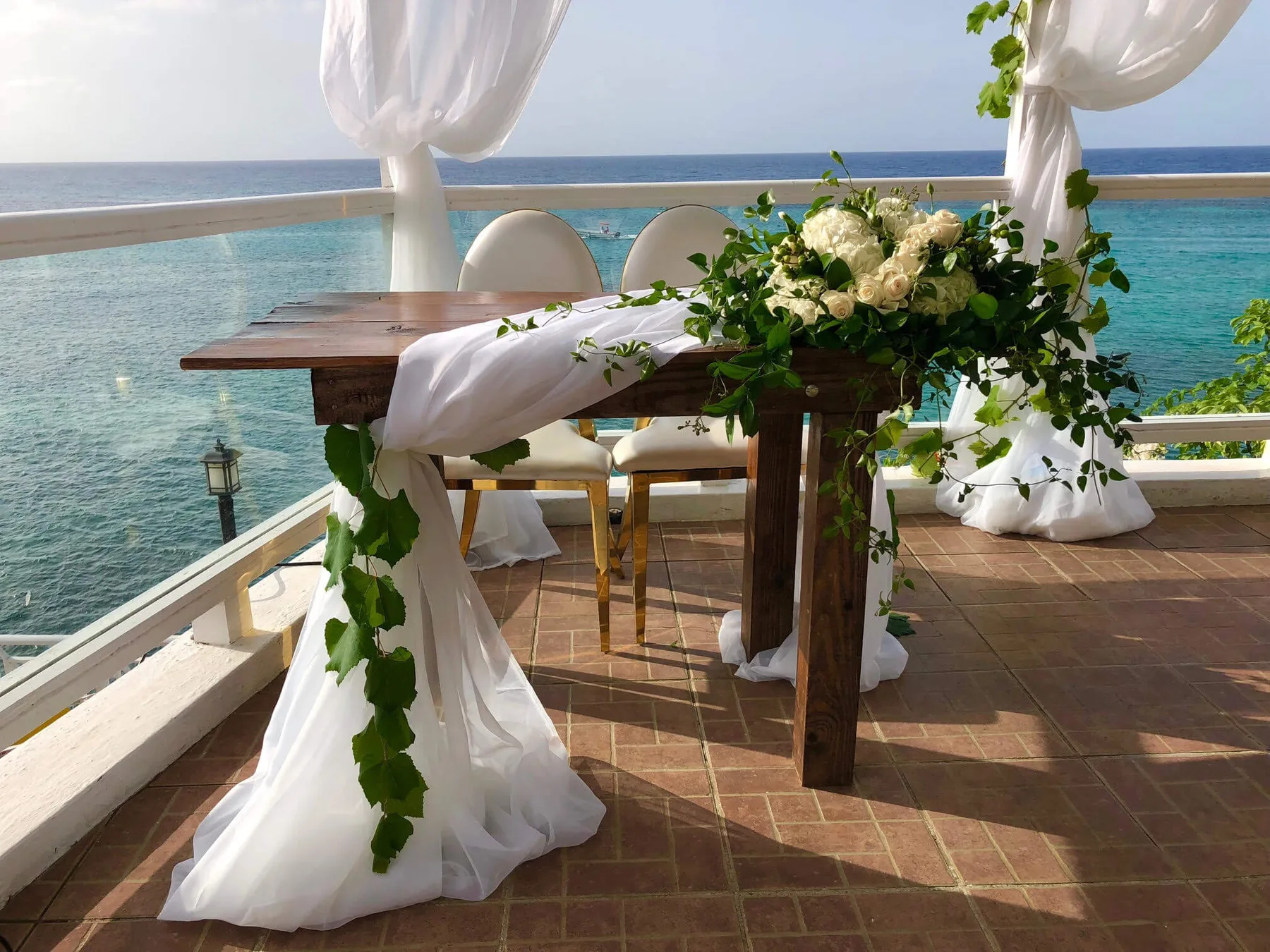 Hibiscus Lodge wedding venue