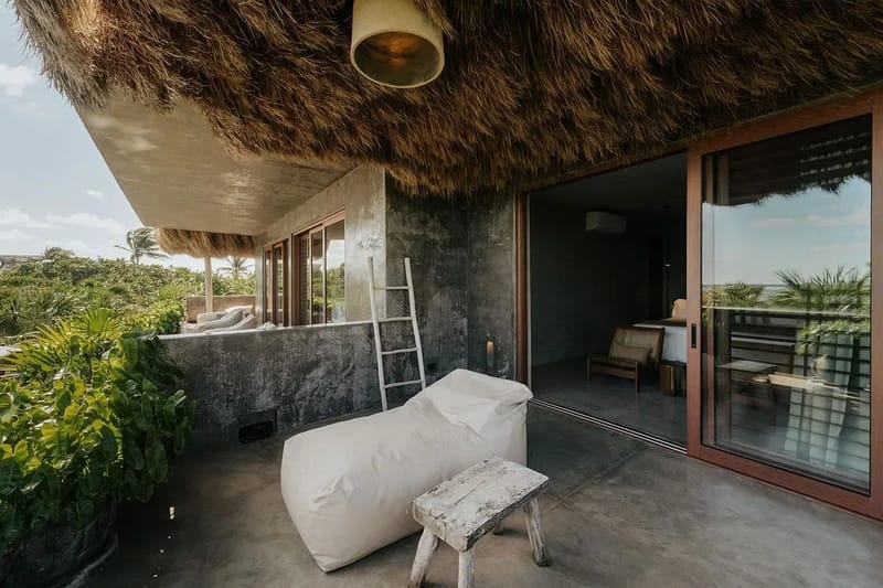 Peaceful Oceanfront Villa in Tulum