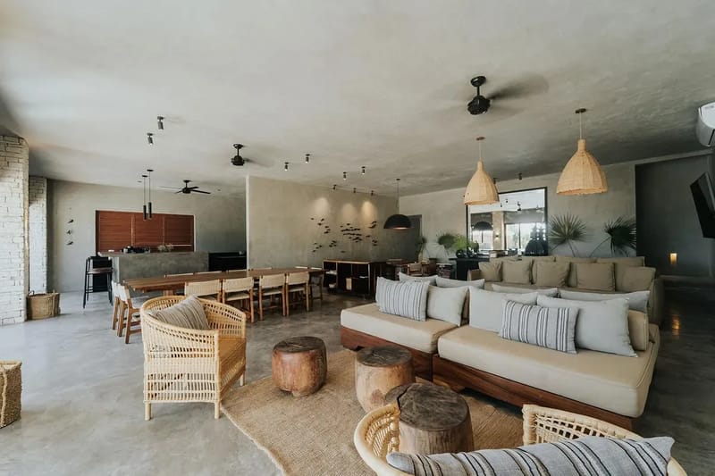 Peaceful Oceanfront Villa in Tulum