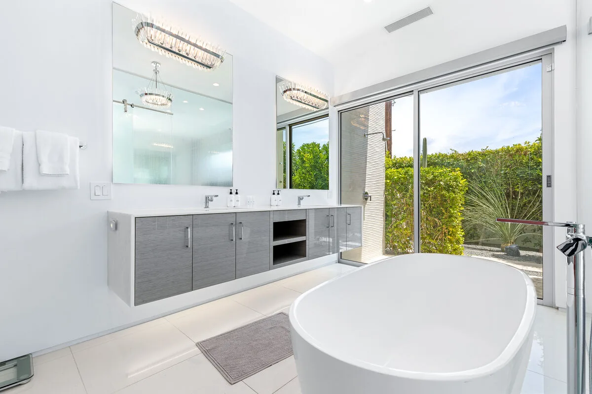 Modern Luxe