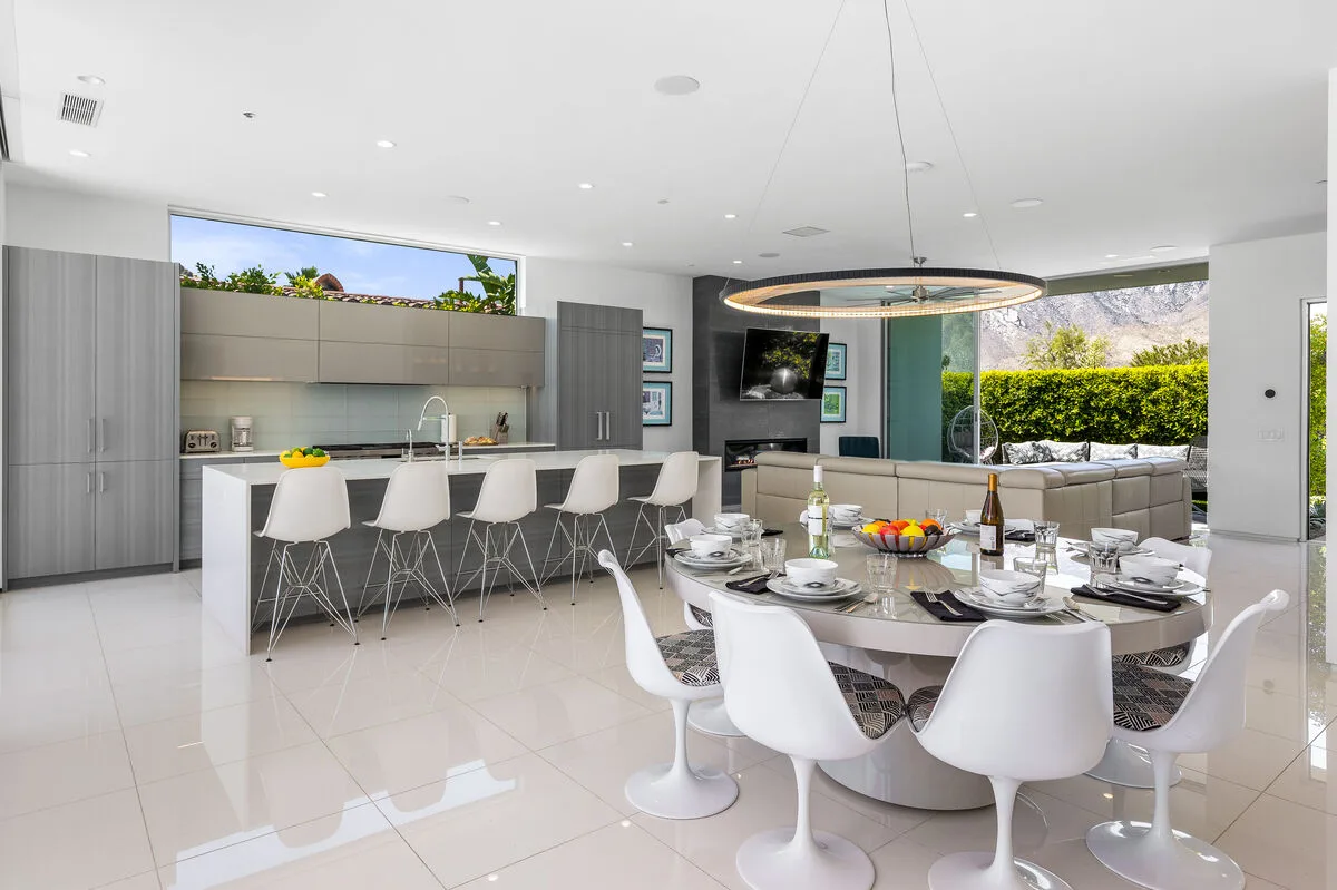 Modern Luxe