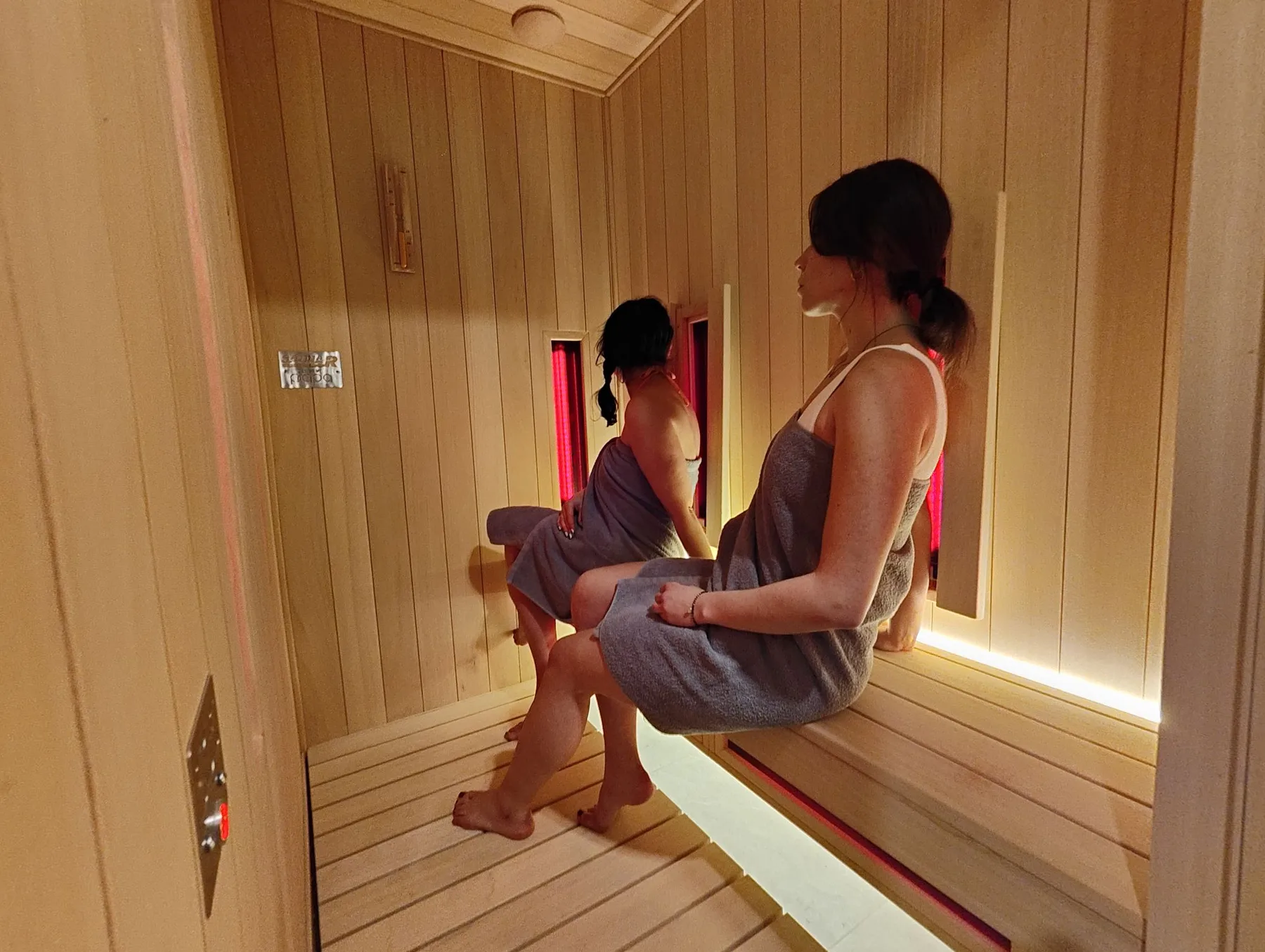 Infrared sauna
