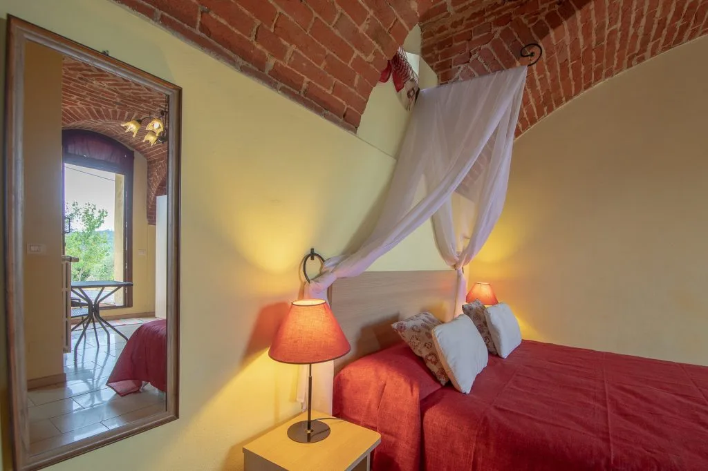 Guest-room gallery photo