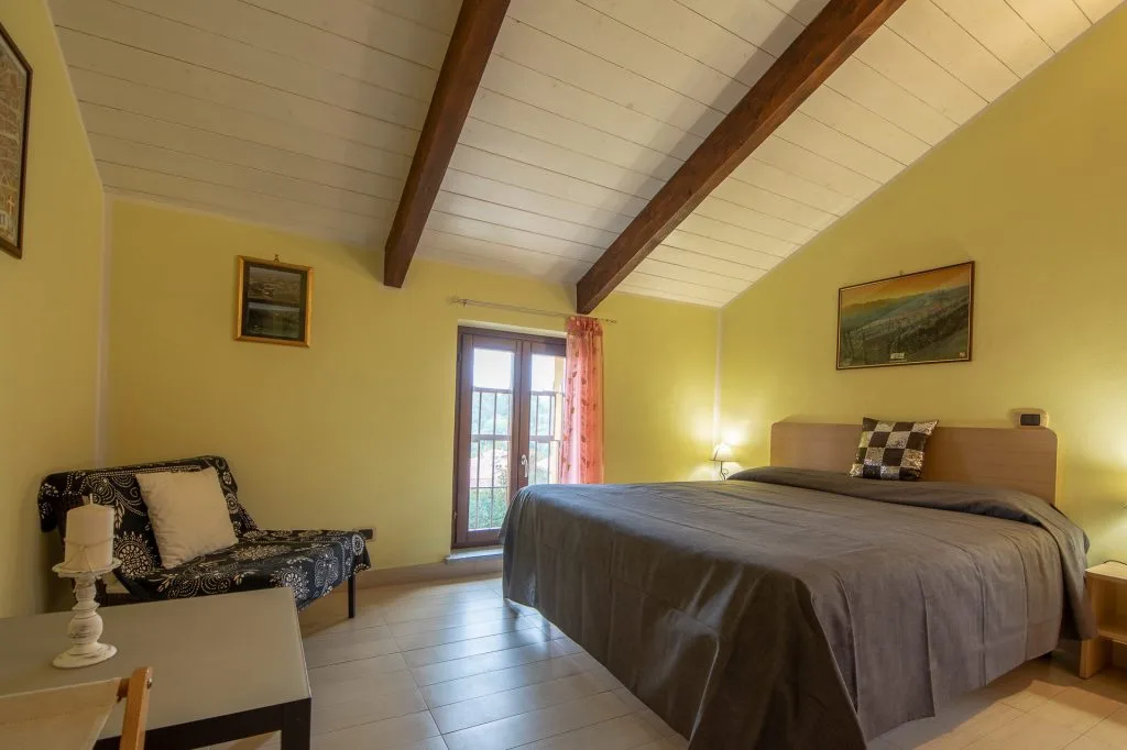 Guest-room gallery photo