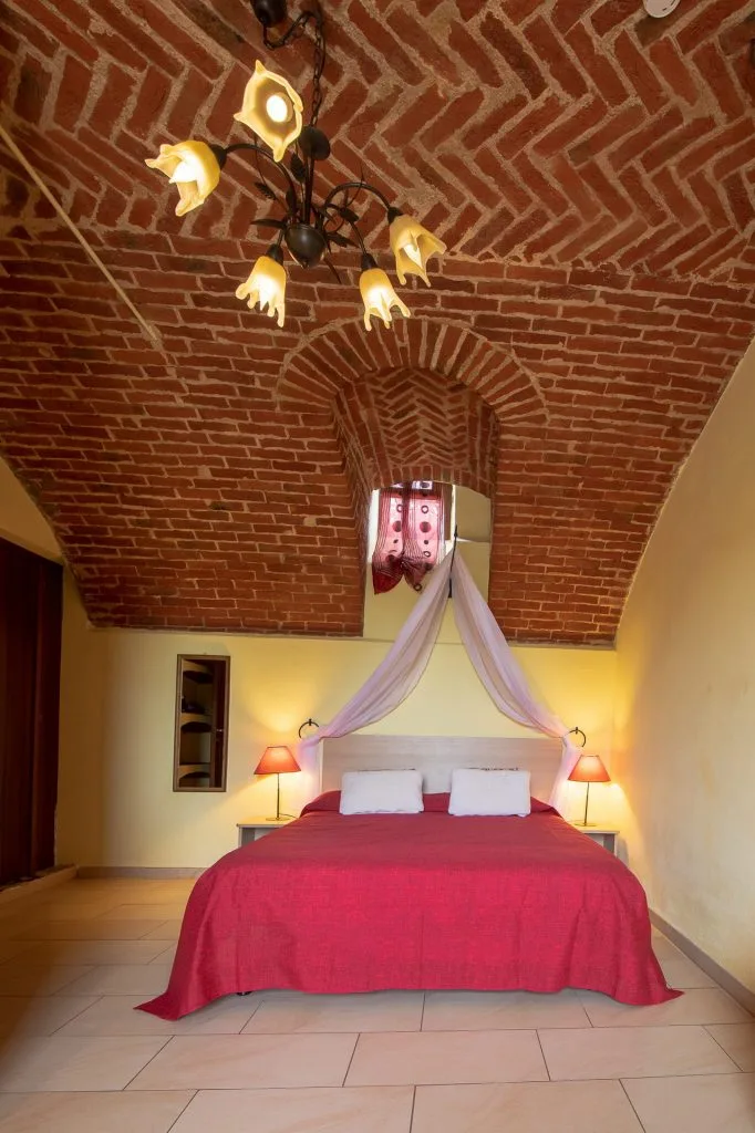 Guest-room gallery photo