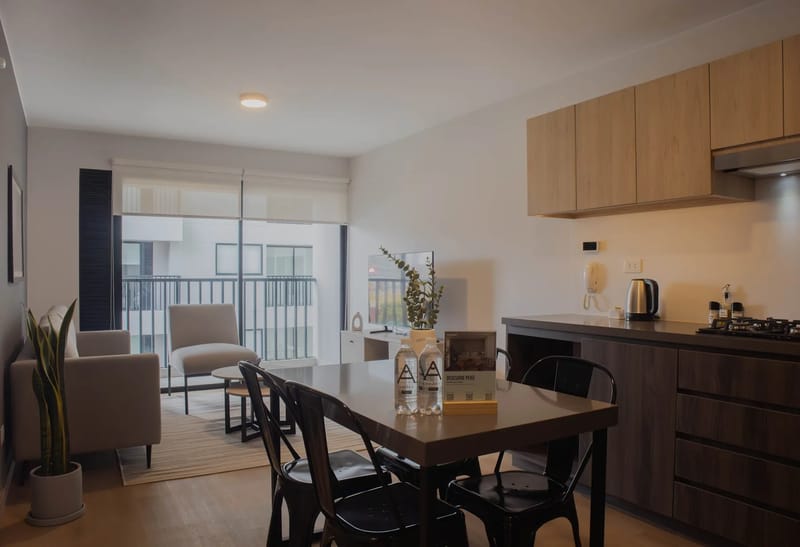 Fresh 1BR w/ Balcony in Miraflores