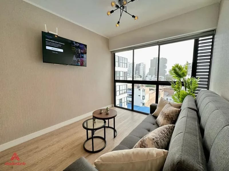 Fantastic 1BR at Barranco - ASR 708