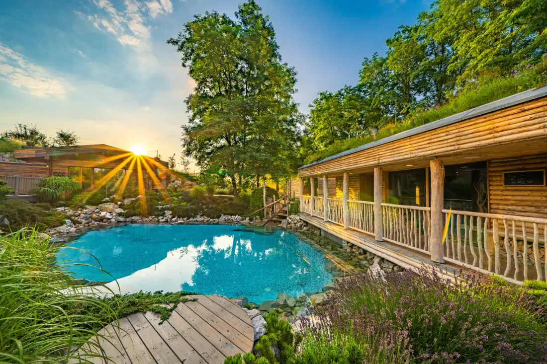 Maximus Resort