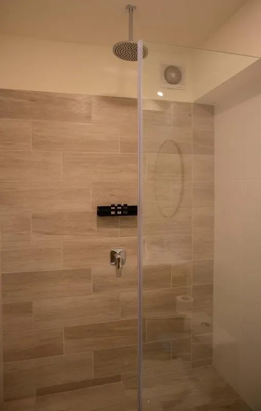 Charming 2BR w/ Balcony in Miraflores