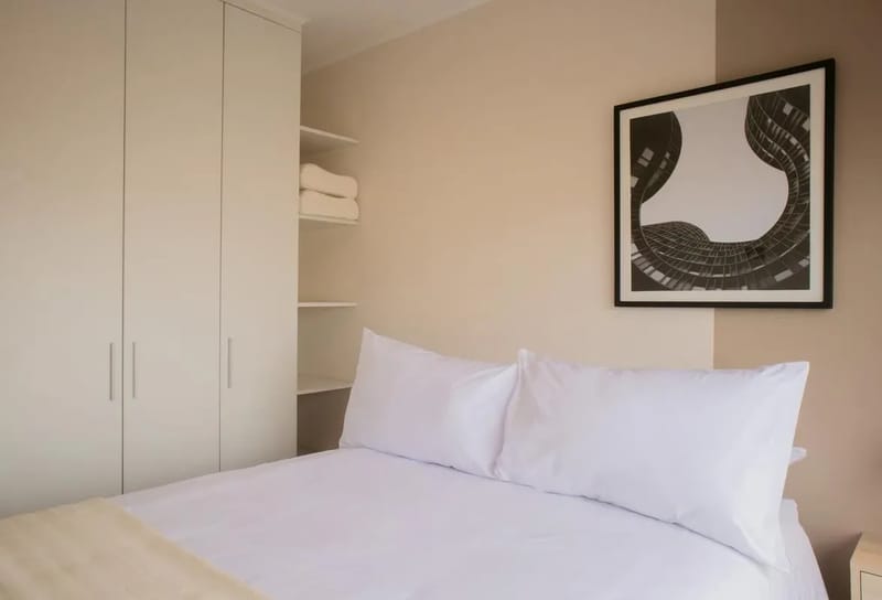 Charming 2BR w/ Balcony in Miraflores