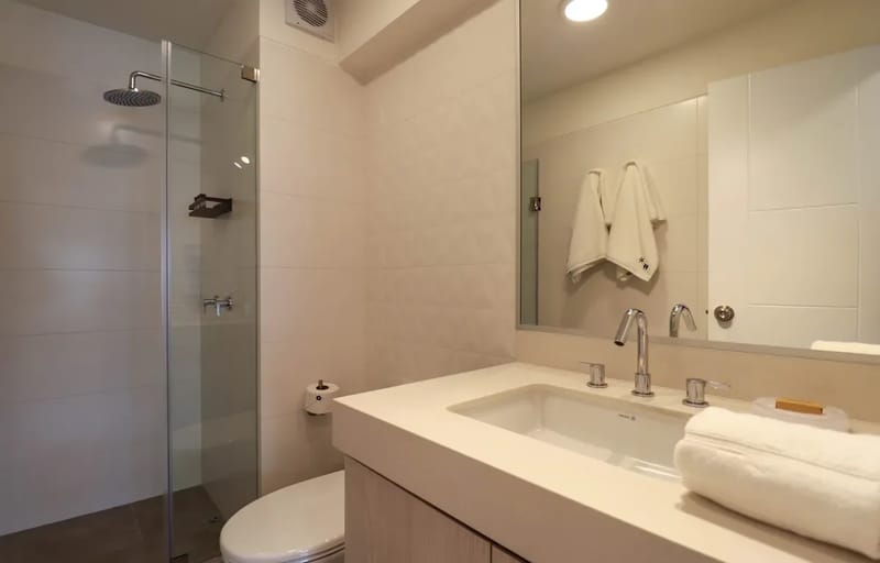 Enchanting 2BR w/ Balcony in Miraflores