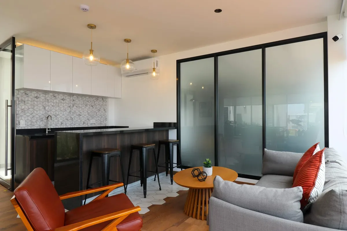 Enchanting 2BR w/ Balcony in Miraflores