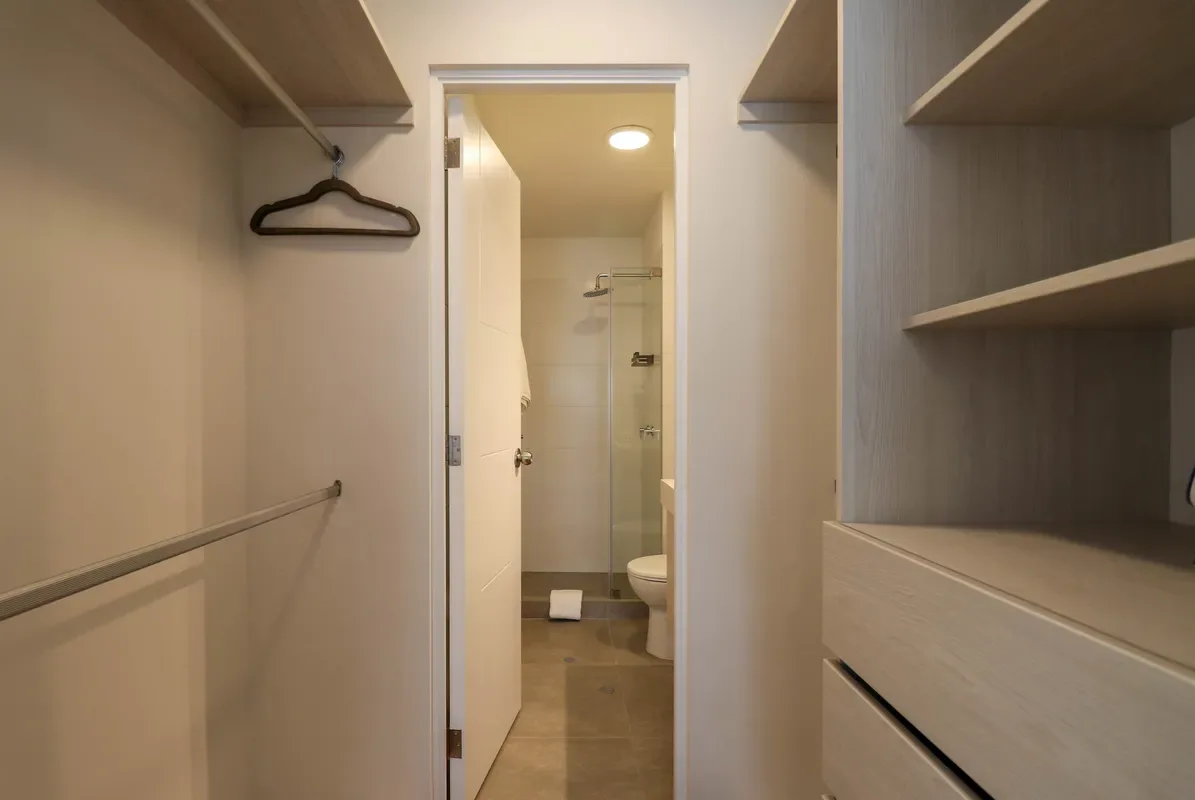 Enchanting 2BR w/ Balcony in Miraflores