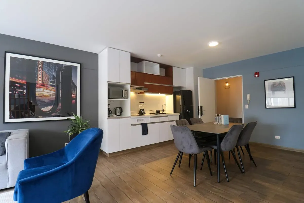 Comfortable and Spacious 2BR in Miraflores