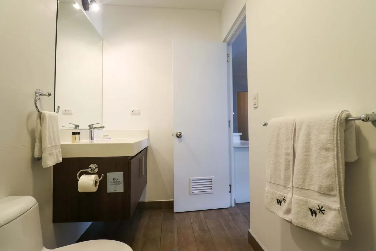 Comfortable and Spacious 2BR in Miraflores