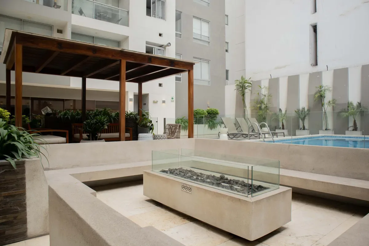 Cozy 2BR in Luxury Building in Barranco