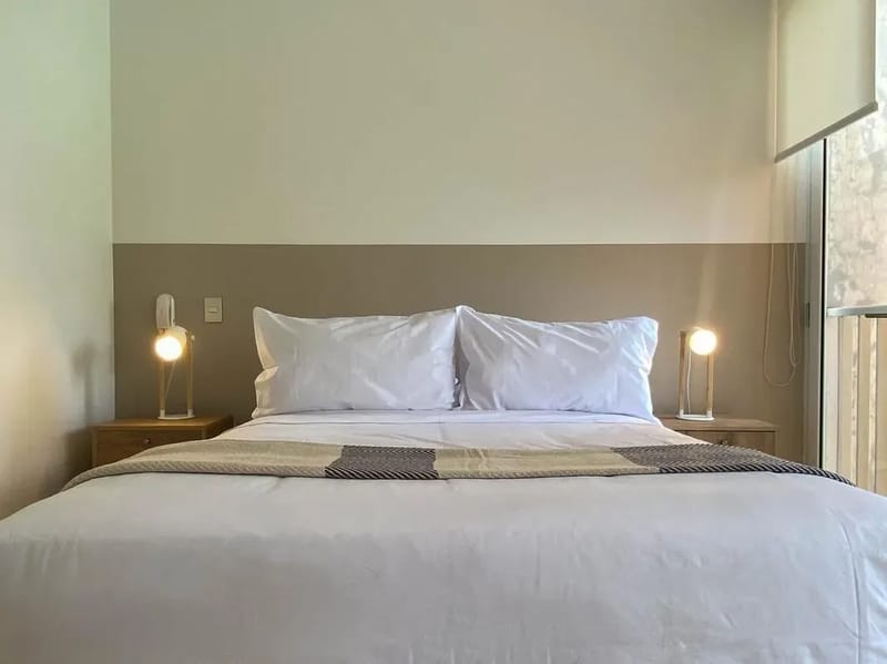 Bright 2BR Duplex with Balcony in Barranco