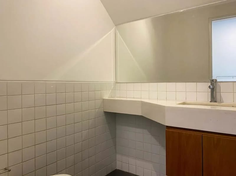 Bright 2BR Duplex with Balcony in Barranco
