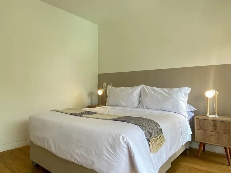 Bright 2BR Duplex with Balcony in Barranco