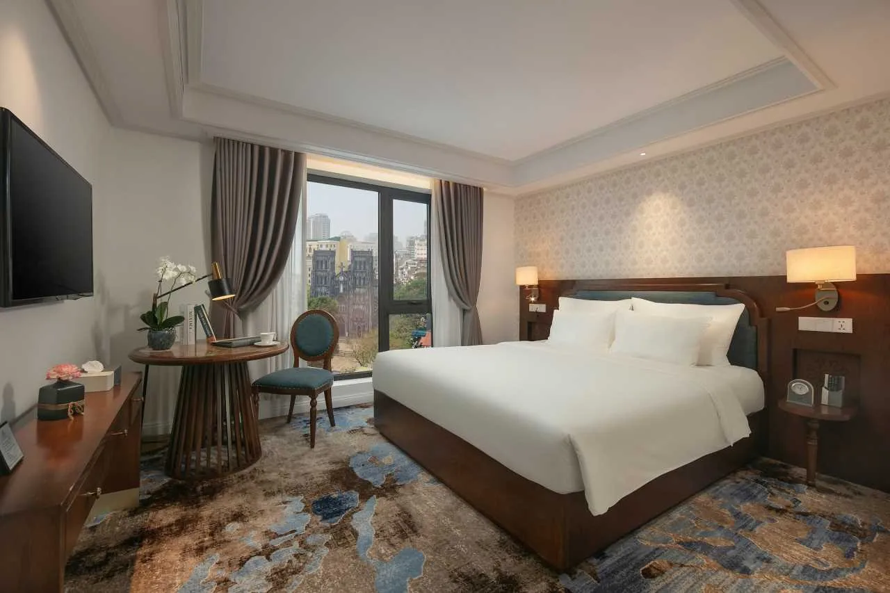 Diamond Church View room