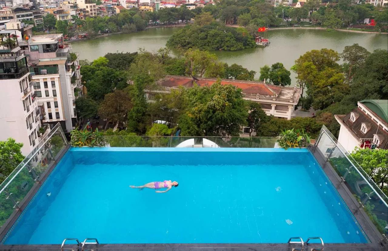 Thang Long Signature Restaurant & Rooftop Bar