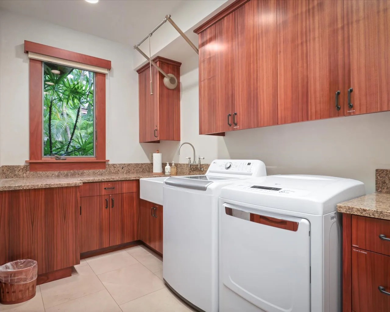 3BD Pakui Street Estate (131) at Hualalai Resort